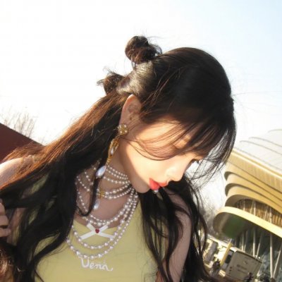顾盼生香